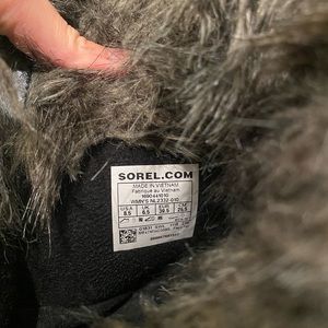 Women’s Sorel snow boots